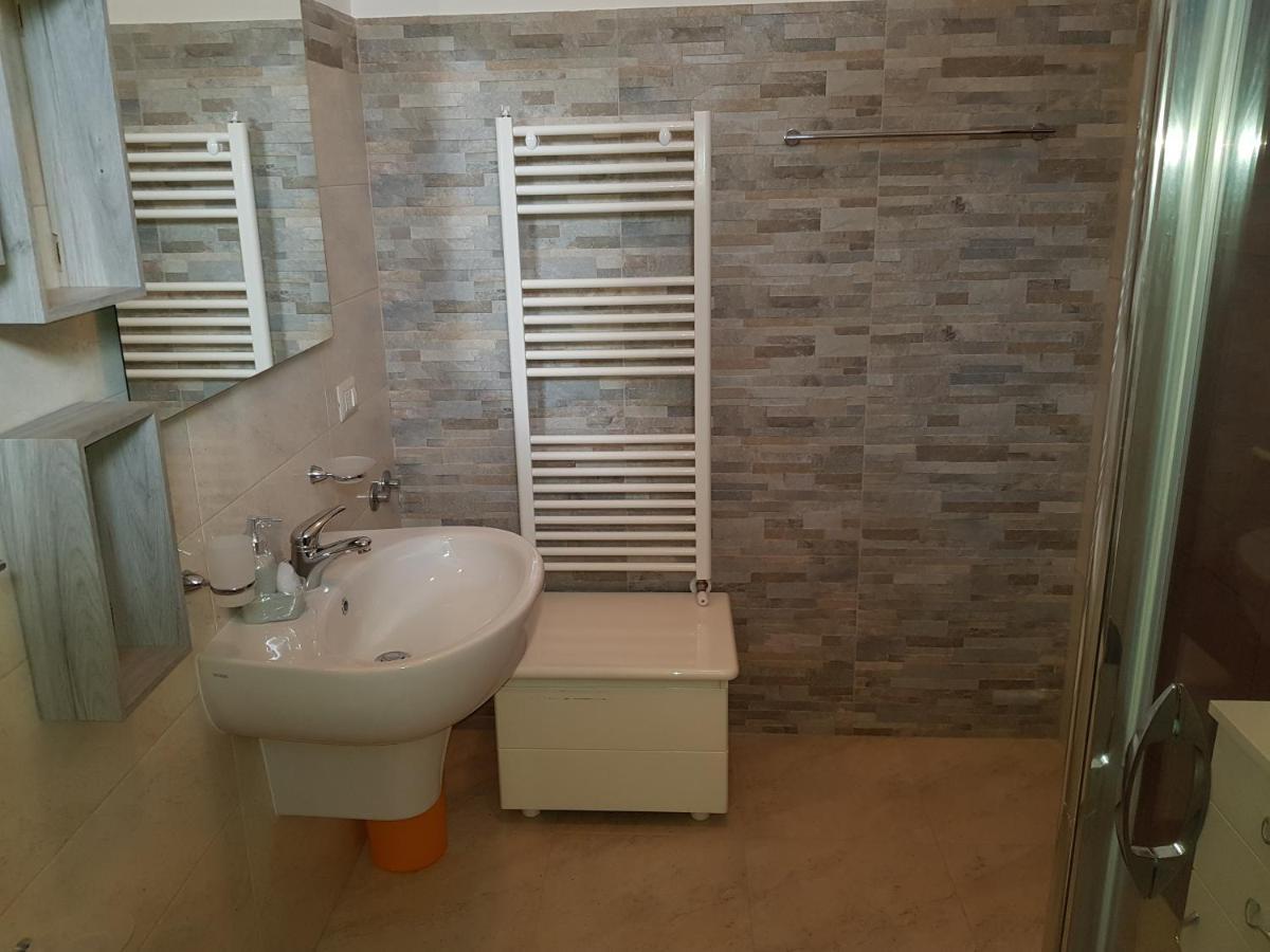 Top Bedroom Golfo - Le Lincelle, Lamezia - 2 Extra Large Single Beds سانت أوْفيمِيا لاميتْسْيا المظهر الخارجي الصورة