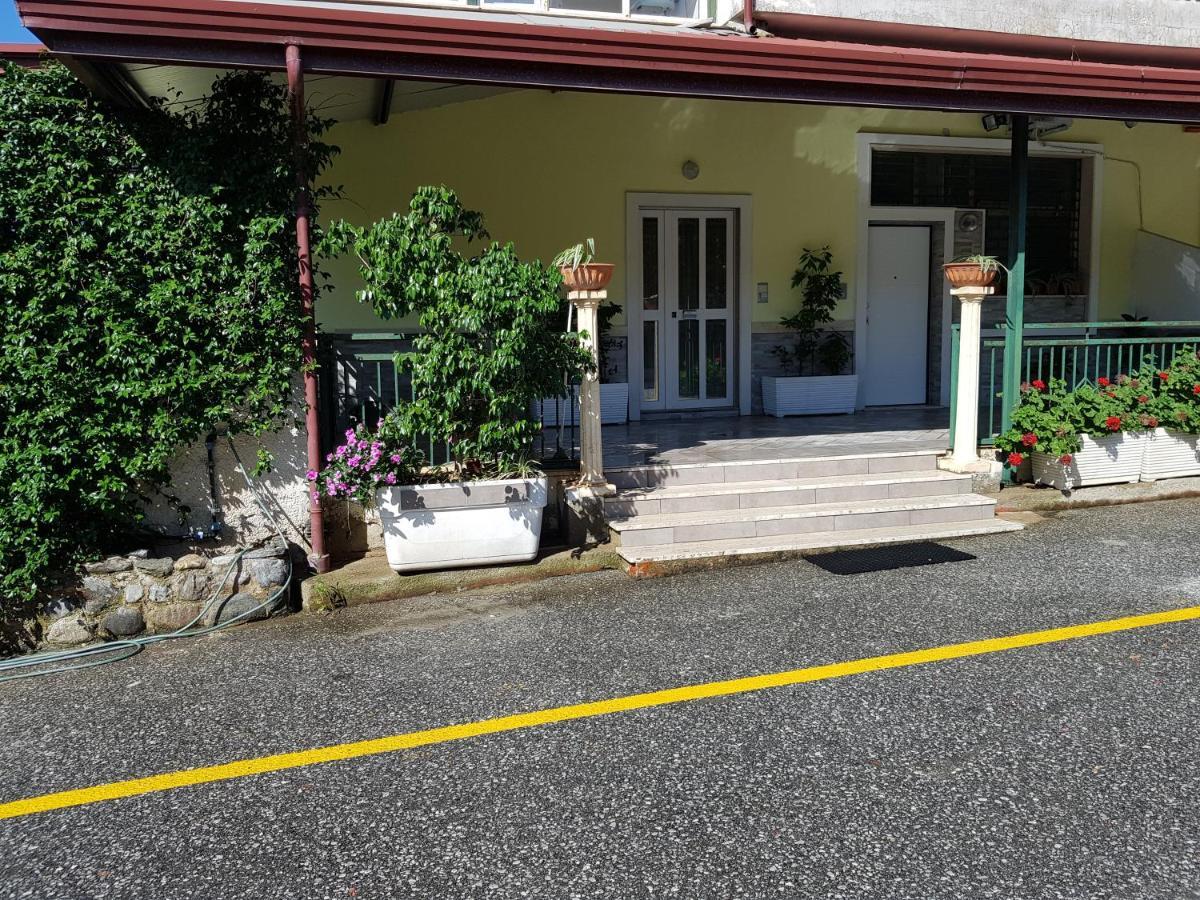 Top Bedroom Golfo - Le Lincelle, Lamezia - 2 Extra Large Single Beds سانت أوْفيمِيا لاميتْسْيا المظهر الخارجي الصورة