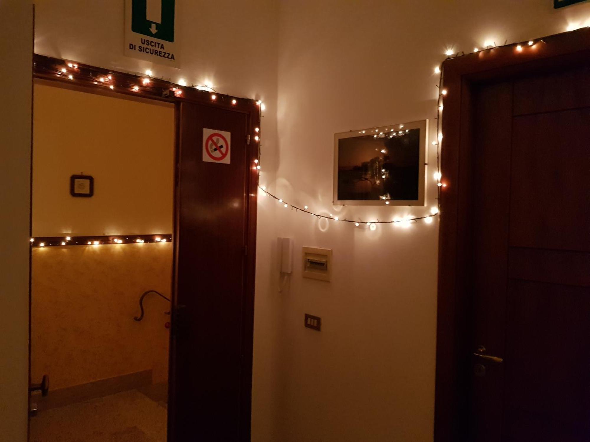 Top Bedroom Golfo - Le Lincelle, Lamezia - 2 Extra Large Single Beds سانت أوْفيمِيا لاميتْسْيا المظهر الخارجي الصورة