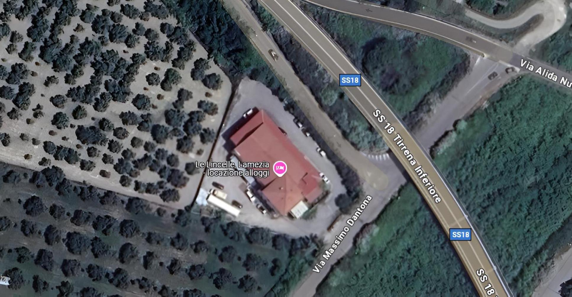 Top Bedroom Golfo - Le Lincelle, Lamezia - 2 Extra Large Single Beds سانت أوْفيمِيا لاميتْسْيا المظهر الخارجي الصورة