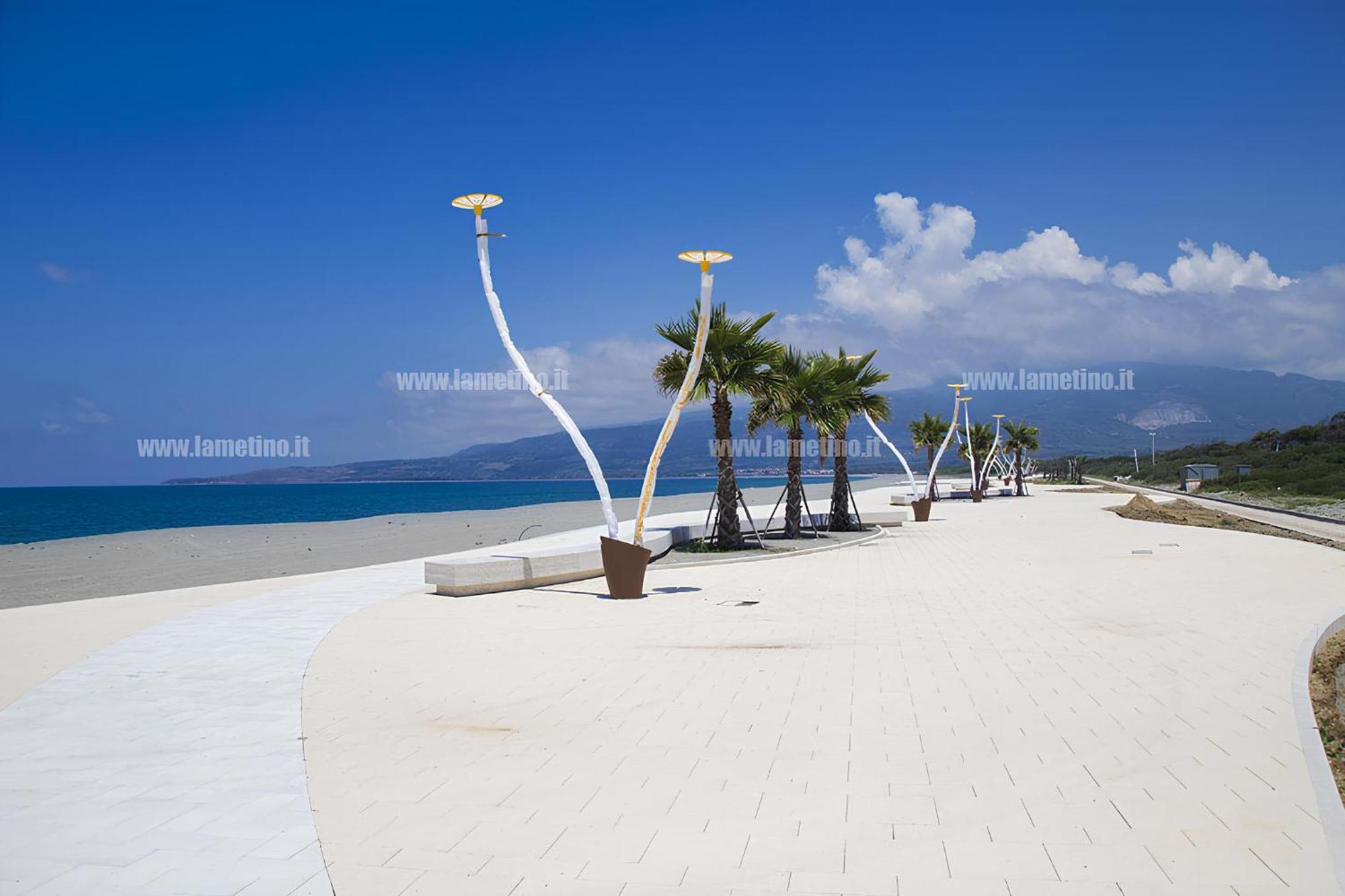 Top Bedroom Golfo - Le Lincelle, Lamezia - 2 Extra Large Single Beds سانت أوْفيمِيا لاميتْسْيا المظهر الخارجي الصورة
